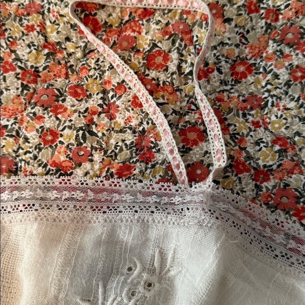 Lace Cami - Picture 4 of 5